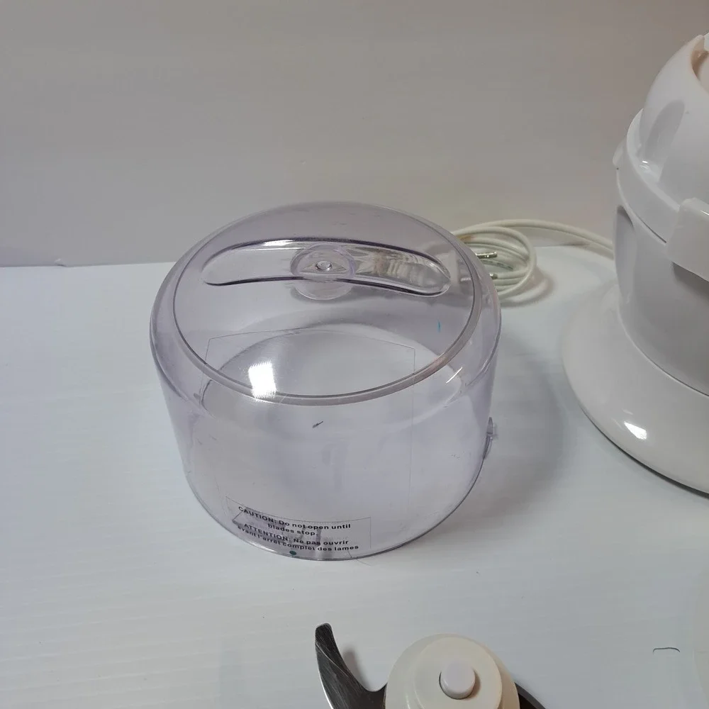 Ultimate Chopper CH-1-600 Food Processor White 750W Good Compact Mini Mincer